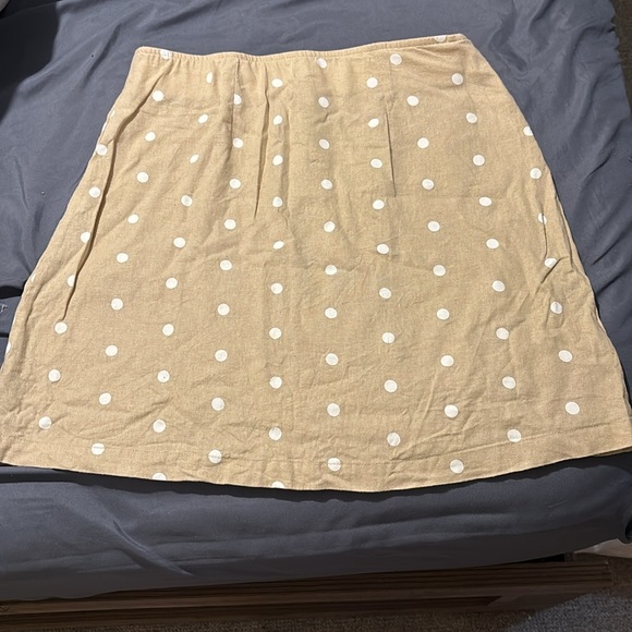 Old Navy Polkadot Skirt - Picture 4 of 4